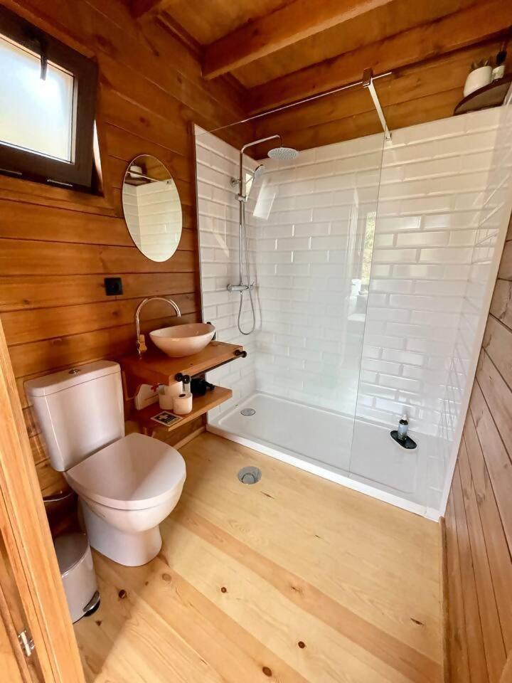 Mountain Eco Shelter 4 *